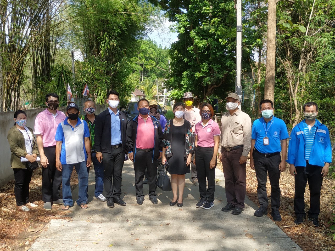 ลงพื้นที่ร่วมหารือเรื่องระบบน้ำประปา