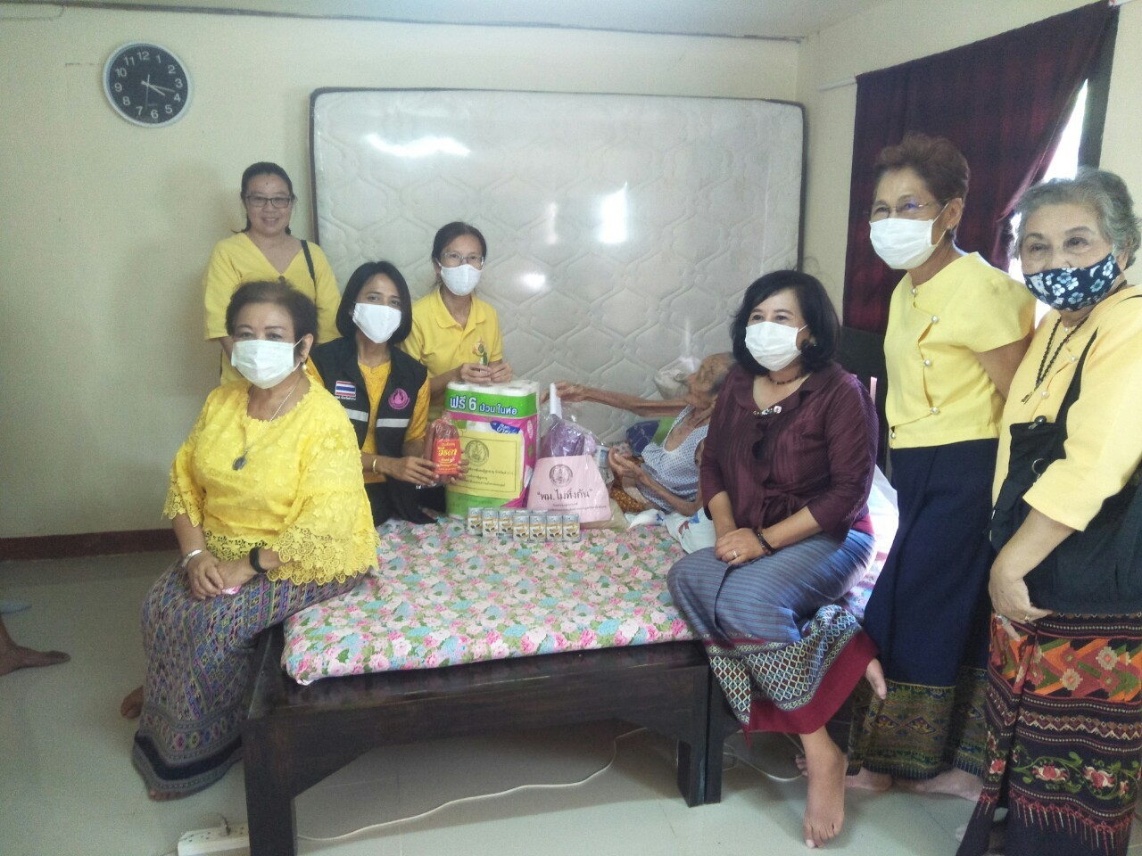 เยี่ยมบ้านผู้สูงอายุ 100 ปี