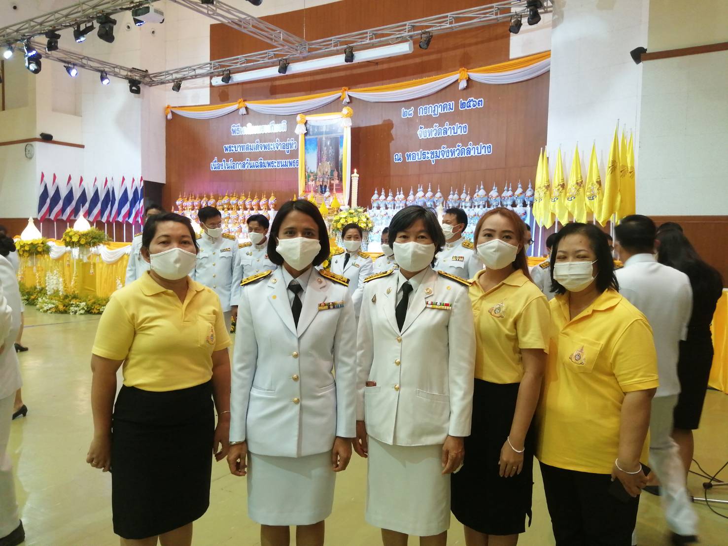 พิธีจุดเทียนชัยถวายพระพรชัยมงคล