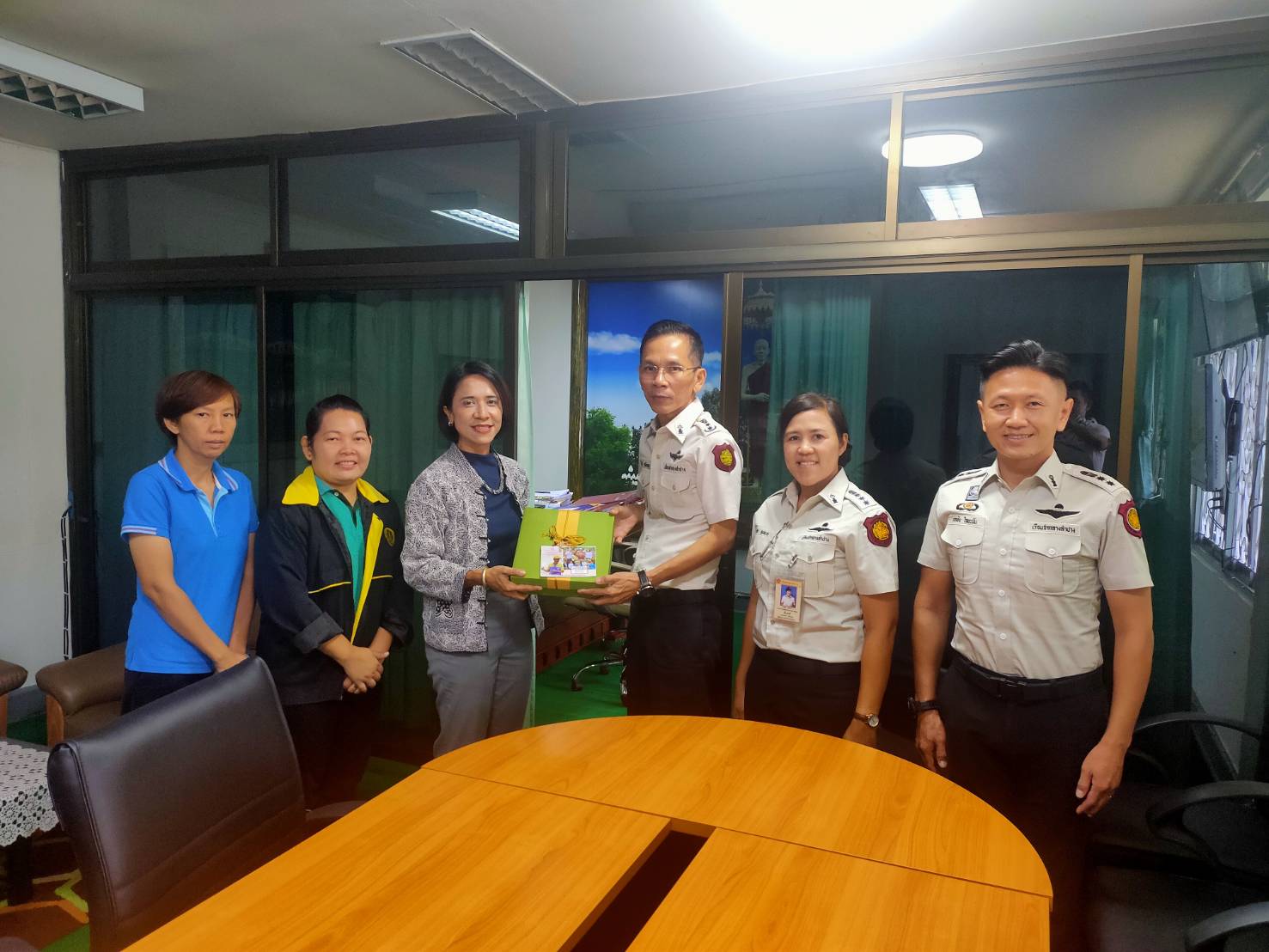 เข้าร่วมแสดงความยินดี ในโอกาสย้ายดำรงตำแหน่ง