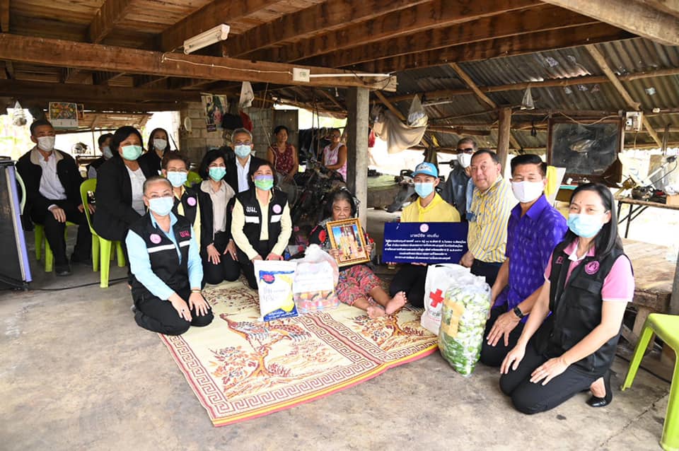 รมว.พม. นำทีมลงพื้นที่ อำเภอวังทอง จังหวัดพิษณุโลก ศพส.จังหวัดลำปาง ร่วมบูรณาการ ขับเคลื่อนโครงการ Knock Knock พันชาลีห่วงใย ปันน้ำใจ สร้างสุข 