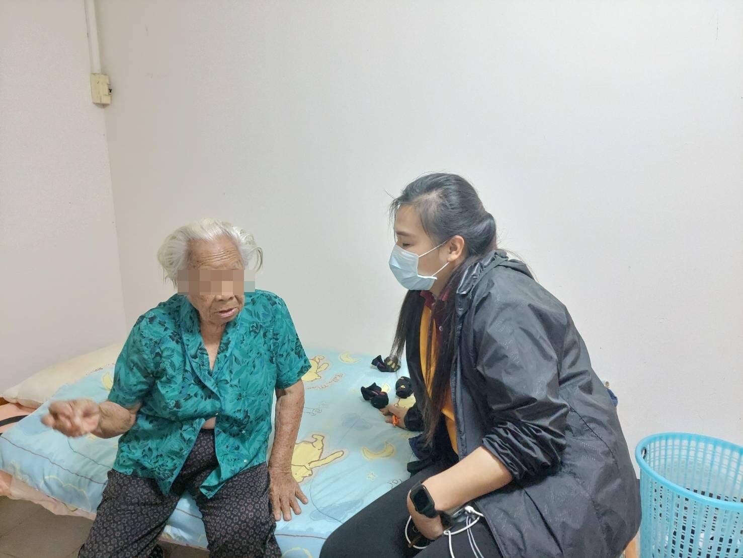 ลงพื้นที่เยี่ยมบ้านผู้สูงอายุ