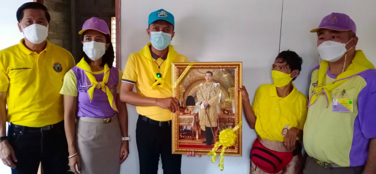 ส่งมอบบ้าน โครงการซ่อม-สร้างบ้านให้กลุ่มคนเปราะบาง ผู้ยากไร้ จังหวัดลำปาง เทิดไท้พระบาทสมเด็จพระปรเมนทรรามาธิบดี ศรีสินทรมหาวชิราลงกรณ พระวชิรเกล้าเจ้าอยู่หัว ประจำปี 2565